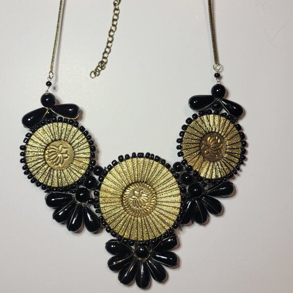 Black and gold  CATO Fashion beaded statement necklace - Picture 4 of 4